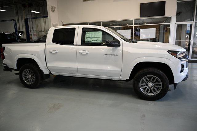 new 2025 Chevrolet Colorado car, priced at $37,195