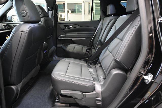 new 2025 Chevrolet Traverse car, priced at $43,695