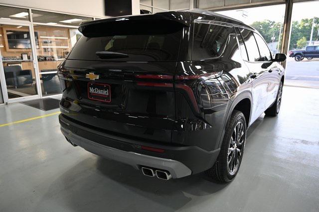 new 2025 Chevrolet Traverse car, priced at $43,695