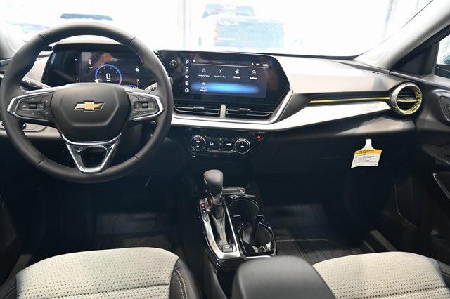 new 2025 Chevrolet Trax car, priced at $24,750