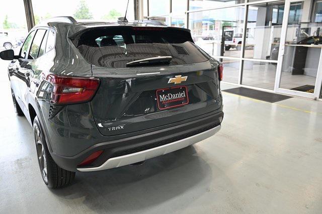 new 2025 Chevrolet Trax car, priced at $24,750