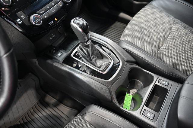 used 2022 Nissan Rogue Sport car, priced at $24,000