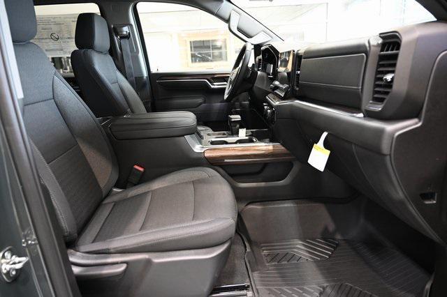 new 2025 Chevrolet Silverado 1500 car, priced at $55,520