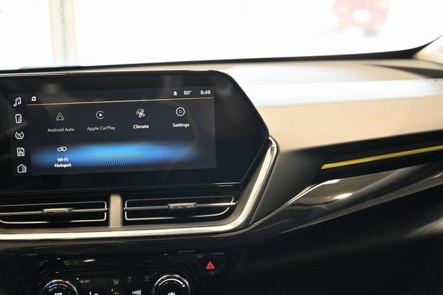 new 2025 Chevrolet Trax car, priced at $25,195