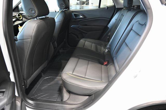 new 2025 Chevrolet Trax car, priced at $25,195