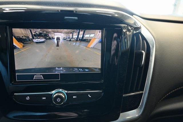 used 2021 Chevrolet Traverse car, priced at $18,500