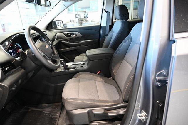 used 2021 Chevrolet Traverse car, priced at $18,500