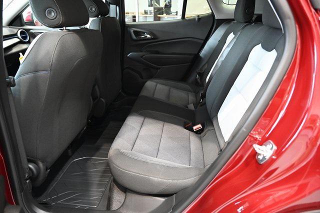 new 2025 Chevrolet Trax car, priced at $23,550