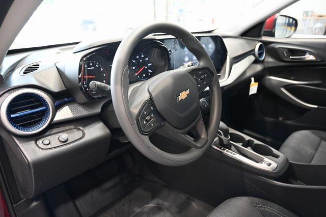 new 2025 Chevrolet Trax car, priced at $23,550