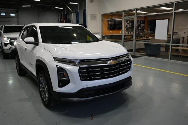 new 2025 Chevrolet Equinox car, priced at $31,395