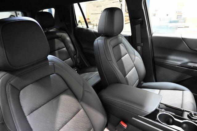 new 2026 Chevrolet Equinox car, priced at $31,865