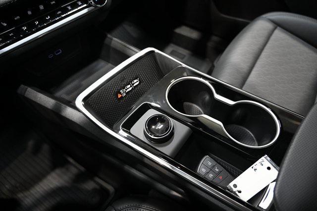 new 2026 Chevrolet Equinox car, priced at $31,865