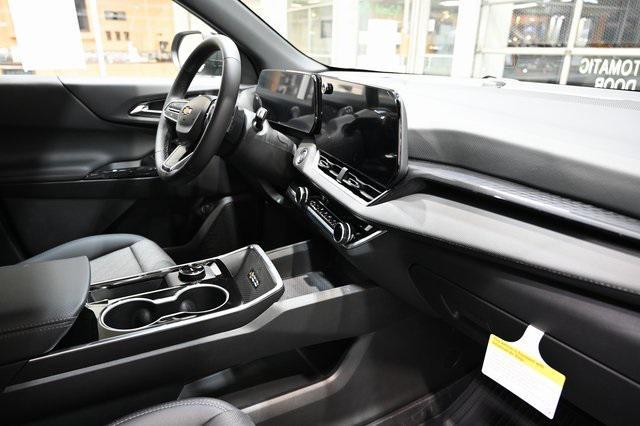 new 2026 Chevrolet Equinox car, priced at $31,865