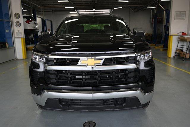 new 2026 Chevrolet Silverado 1500 car, priced at $50,195