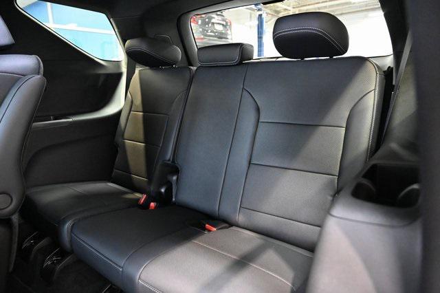 new 2026 Chevrolet Traverse car, priced at $47,485