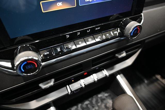 new 2026 Chevrolet Colorado car, priced at $40,655