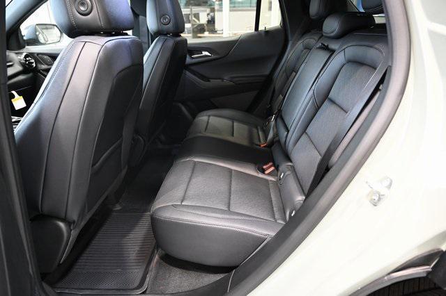 new 2026 Chevrolet Equinox car, priced at $31,915