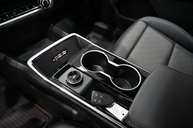 new 2026 Chevrolet Equinox car, priced at $31,915