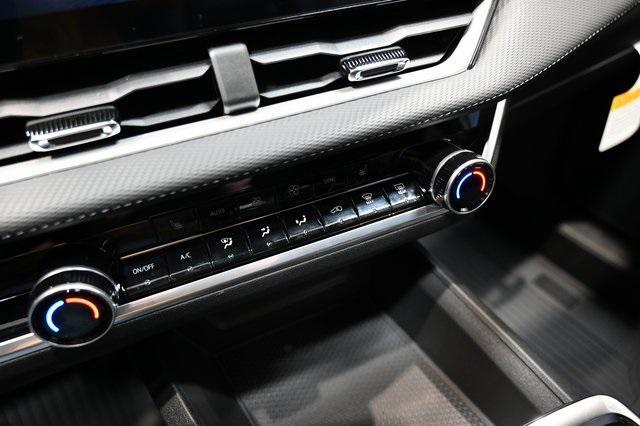 new 2026 Chevrolet Equinox car, priced at $31,915