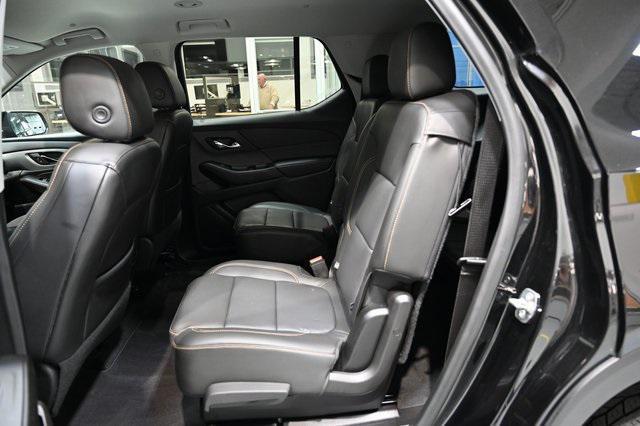 used 2021 Chevrolet Traverse car, priced at $30,900