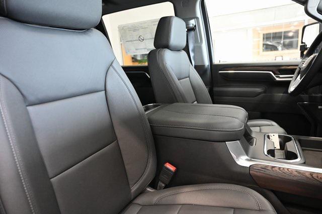 new 2025 GMC Sierra 2500 car, priced at $70,585
