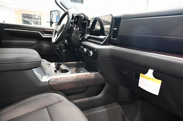 new 2025 GMC Sierra 2500 car, priced at $70,585
