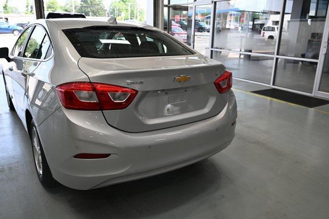used 2016 Chevrolet Cruze car, priced at $11,900