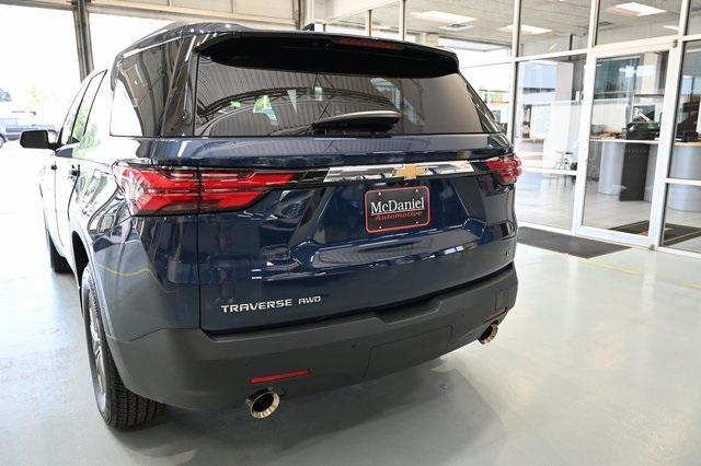 used 2022 Chevrolet Traverse car, priced at $32,300