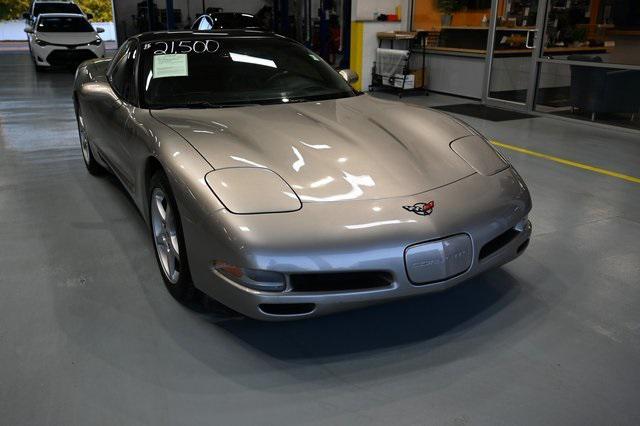 used 2000 Chevrolet Corvette car, priced at $13,900