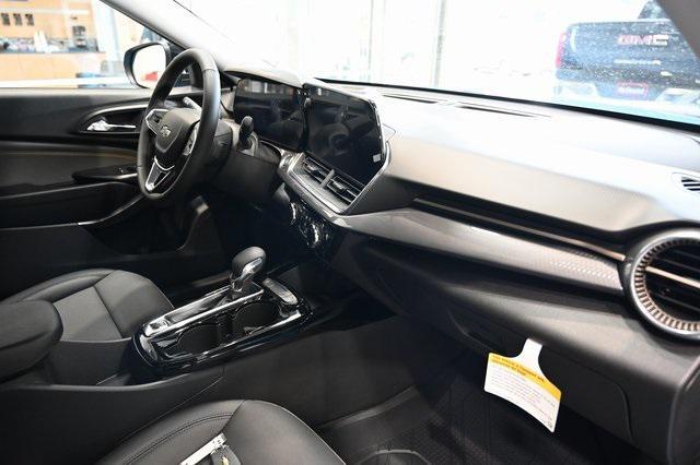 new 2025 Chevrolet Trax car, priced at $26,295