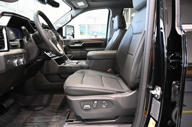 new 2025 GMC Sierra 3500 car, priced at $89,230