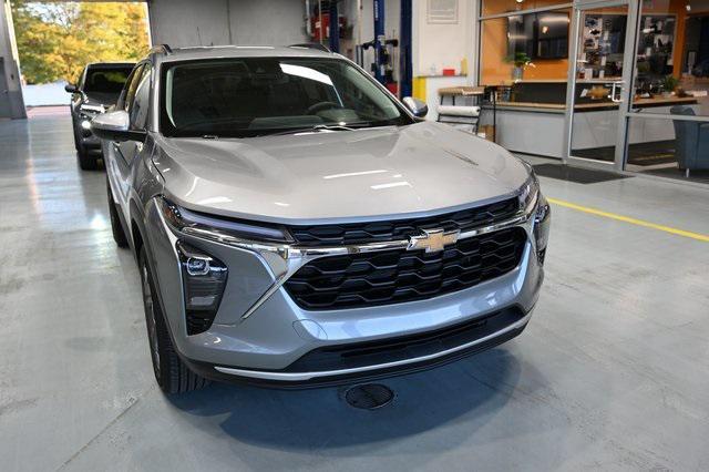 new 2026 Chevrolet Trax car, priced at $24,895