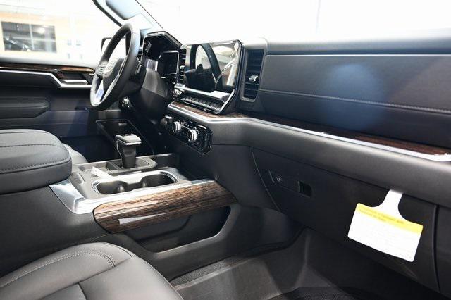 new 2025 GMC Sierra 1500 car, priced at $56,130