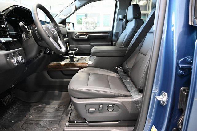 new 2025 GMC Sierra 1500 car, priced at $56,130