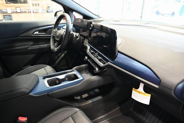new 2025 Chevrolet Equinox EV car, priced at $36,510