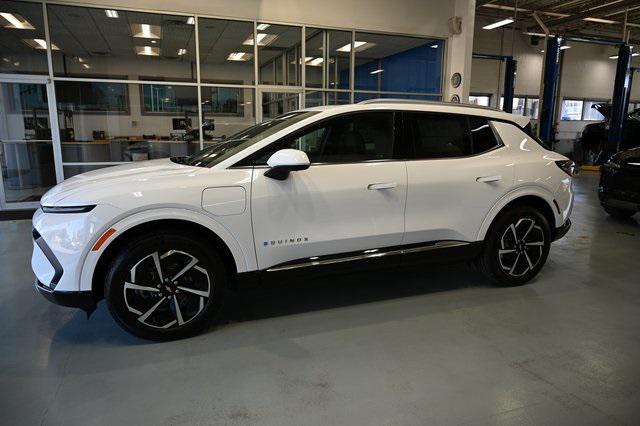 new 2025 Chevrolet Equinox car, priced at $45,240