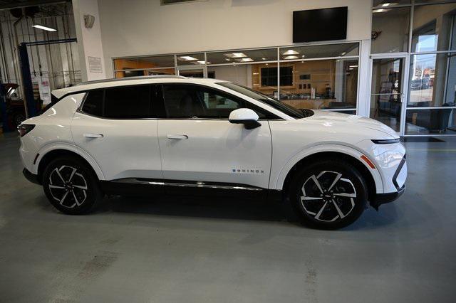 new 2025 Chevrolet Equinox car, priced at $45,240