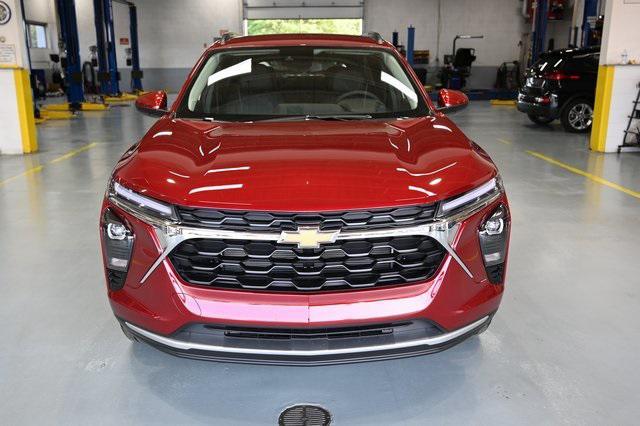 new 2025 Chevrolet Trax car, priced at $25,750