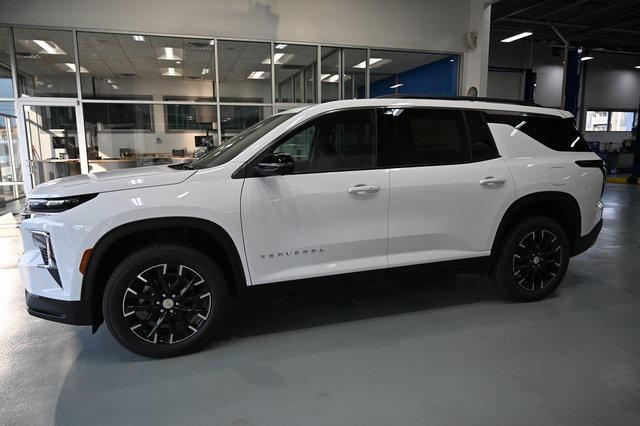 new 2025 Chevrolet Traverse car, priced at $45,560