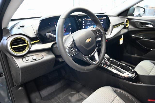new 2025 Chevrolet Trax car, priced at $24,750