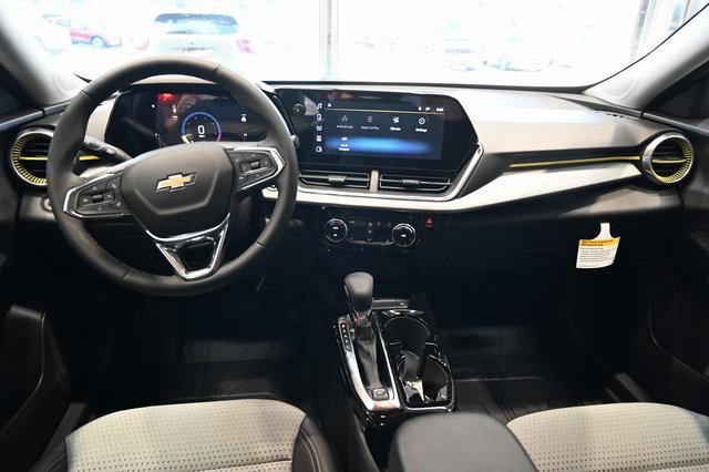 new 2025 Chevrolet Trax car, priced at $24,750