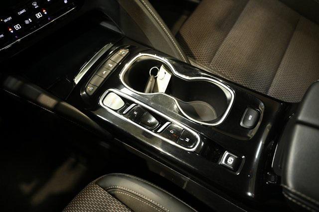 used 2022 Buick Envision car, priced at $22,900