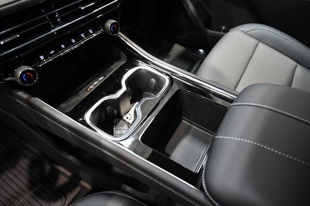 new 2026 Chevrolet Traverse car, priced at $45,840