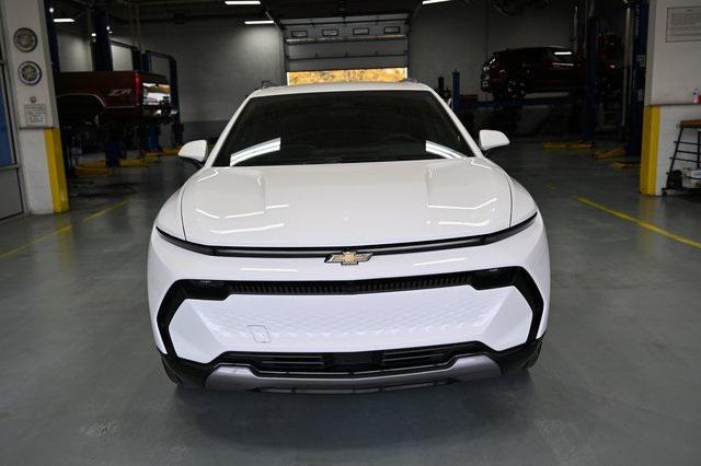 new 2026 Chevrolet Equinox EV car, priced at $38,395