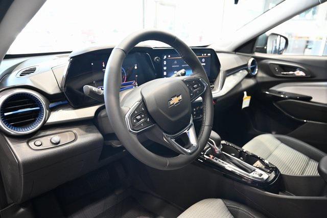 new 2025 Chevrolet Trax car, priced at $24,750