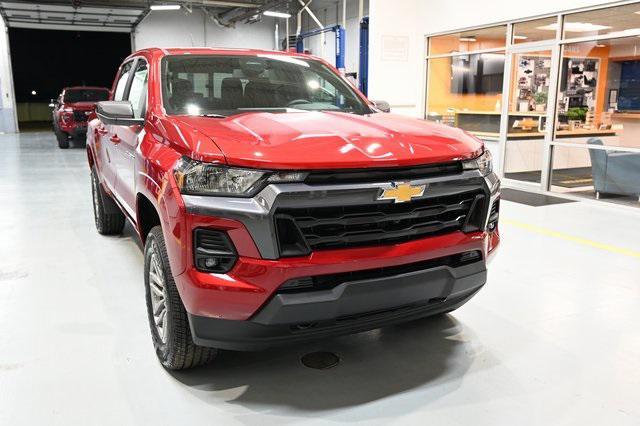 new 2024 Chevrolet Colorado car, priced at $40,995