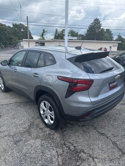 new 2025 Chevrolet Trax car, priced at $21,895