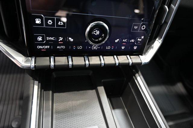 new 2025 GMC Acadia car, priced at $47,595