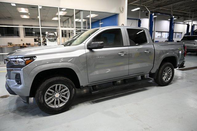 new 2025 Chevrolet Colorado car, priced at $43,995