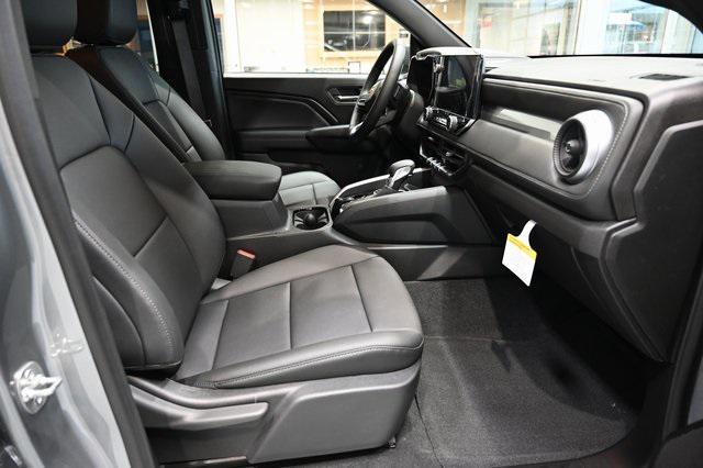 new 2025 Chevrolet Colorado car, priced at $43,995